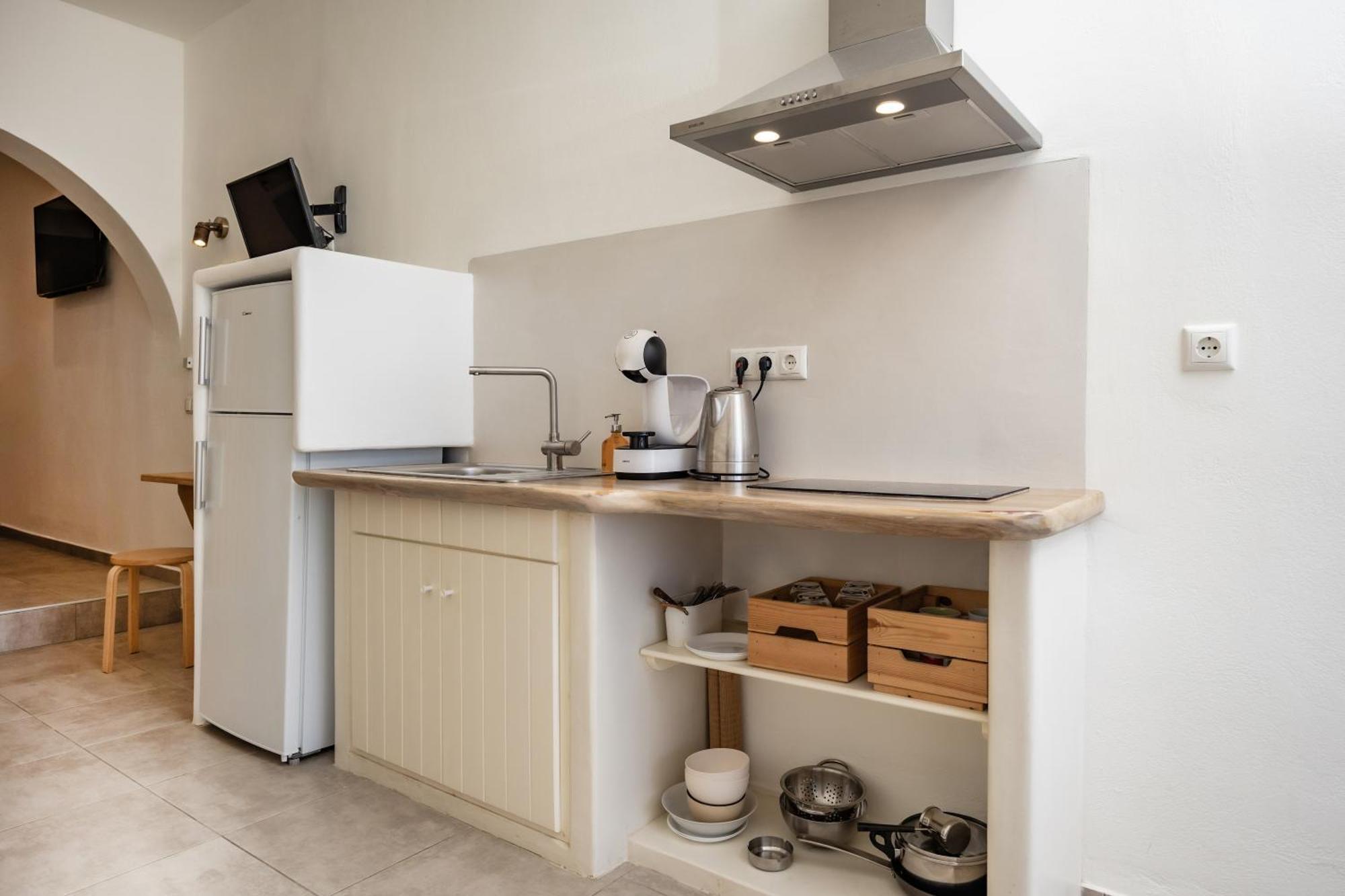 Thea Suites Naxos Ájos Prokópios Eksteriør bilde